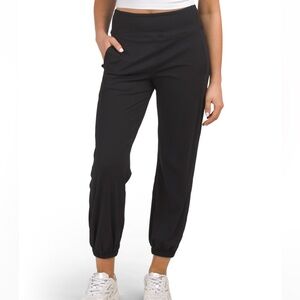 Sage Women's Black Jogger Pants